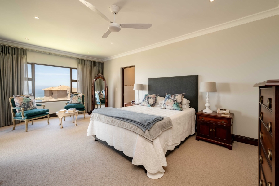 4 Bedroom Property for Sale in The Hill Western Cape